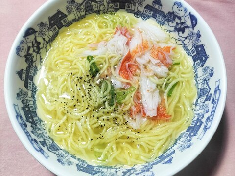 カニカマと柚子の塩ラーメン